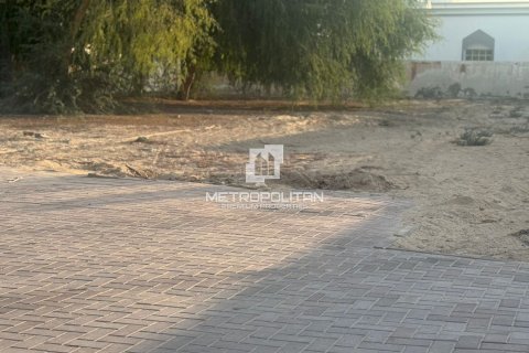 Land in Al Twar, Dubai 1394 sq.m. № 73025 - photo 10