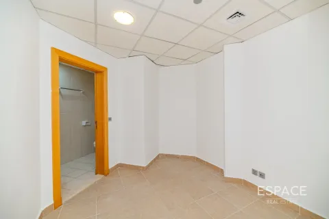 Apartment in Palm Jumeirah, Dubai 3 bedrooms, 201 sq.m. № 62150 - photo 8