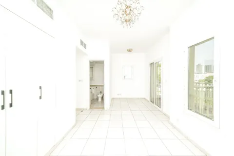Villa à The Springs, Dubai, 2 chambres, 247 m², № 62218 - photo 3
