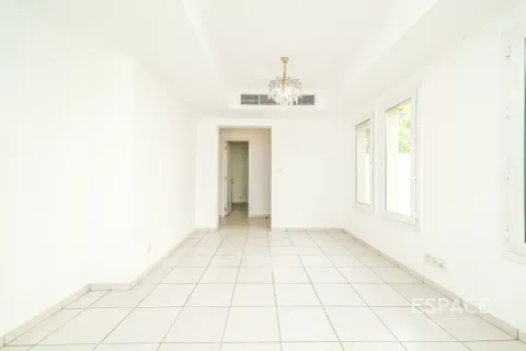 Villa à The Springs, Dubai, 2 chambres, 247 m², № 62218 - photo 13