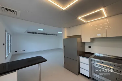Villa à Springs 8, The Springs, Dubai, 3 chambres, 228 m², № 62219 - photo 8