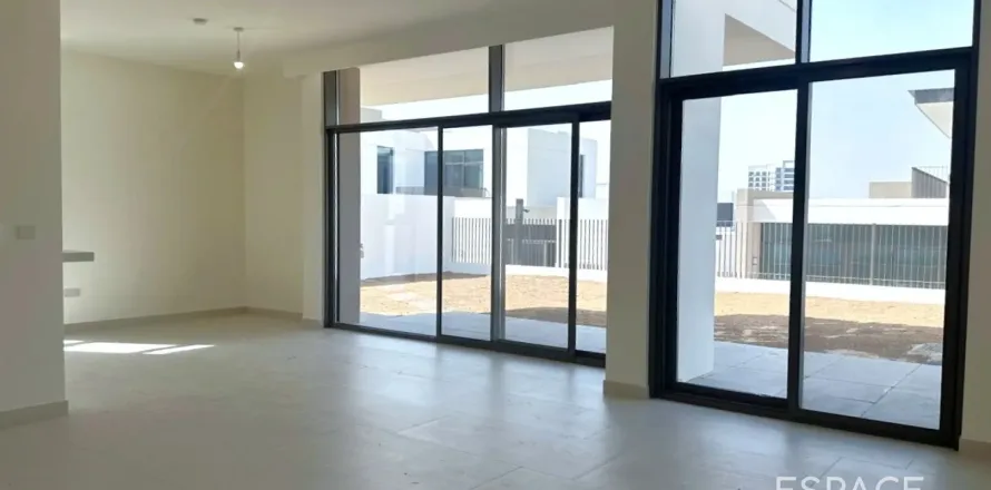 Villa à Al Furjan, Dubai, 4 chambres, 312 m², № 62215