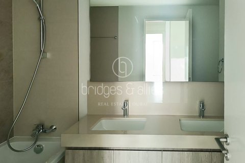 Apartment in Downtown Dubai (Downtown Burj Dubai), Dubai 2 bedrooms, 107 sq.m. № 89783 - photo 14
