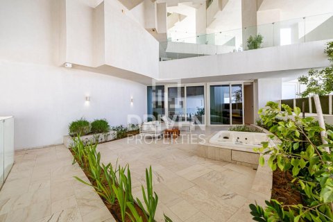 Купить квартиру в Джумейра Вилладж Серкл, Дубай: 1 спальня, 152м², № 86751 - фото 5