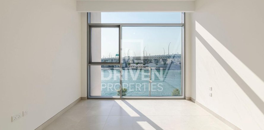 Apartamento en Al Wasl, Dubai, 2 dormitorios, 130 m², № 86749