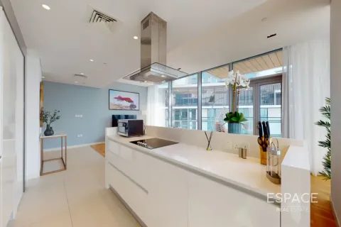 Apartment in Bluewaters, Dubai 2 bedrooms, 152 sq.m. № 122338 - photo 6