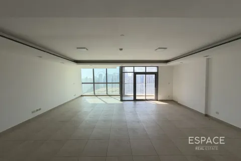 Penthouse à Jumeirah Lake Towers, Dubai, 5 chambres, 270 m², № 122335 - photo 2