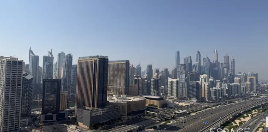 Penthouse à Jumeirah Lake Towers, Dubai, 5 chambres, 270 m², № 122335