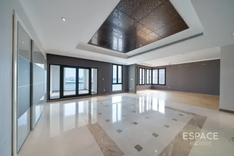 Villa à Palm Jumeirah, Dubai, 9 chambres, 1115 m², № 122334 - photo 6