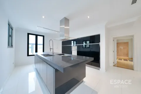 Villa à Palm Jumeirah, Dubai, 9 chambres, 1115 m², № 122334 - photo 13