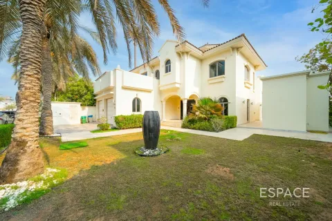 Villa à Palm Jumeirah, Dubai, 9 chambres, 1115 m², № 122334 - photo 20