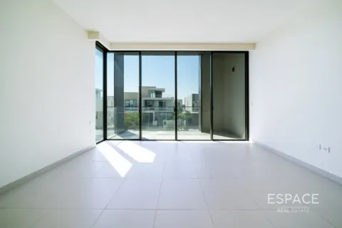 Villa en Dubai Hills Estate, Dubai, 5 dormitorios, 921 m², № 122337 - foto 16