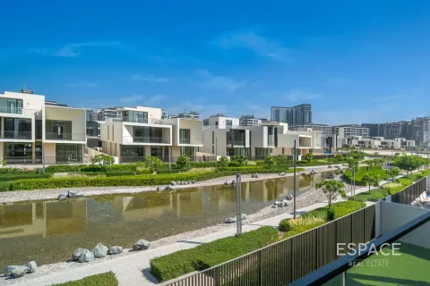 Villa en Dubai Hills Estate, Dubai, 5 dormitorios, 921 m², № 122337 - foto 3