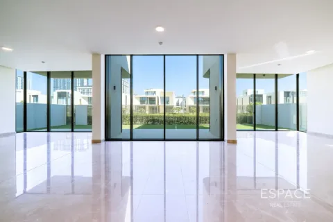 Villa en Dubai Hills Estate, Dubai, 5 dormitorios, 921 m², № 122337 - foto 4