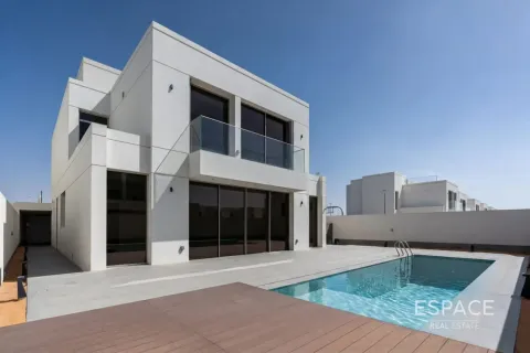 Villa in Jumeirah Park, Dubai 5 bedrooms, 557 sq.m. № 122332 - photo 17