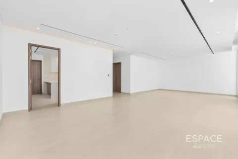 Villa in Jumeirah Park, Dubai 5 bedrooms, 557 sq.m. № 122332 - photo 6