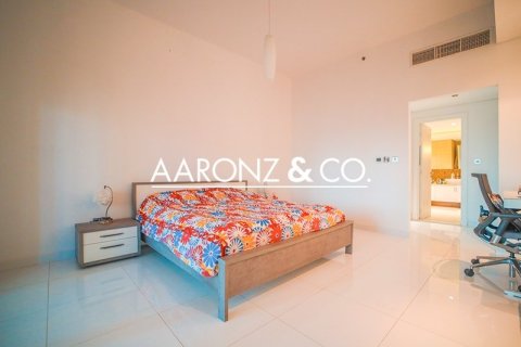 Appartement à Palm Jumeirah, Dubai, 2 chambres, 165.2 m², № 78533 - photo 5