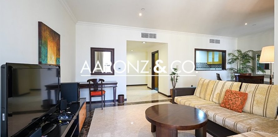 Appartement à Jumeirah Beach Residence, Dubai, 2 chambres, 136 m², № 78523