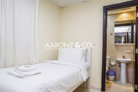 Appartement à Jumeirah Lake Towers, Dubai, 3 chambres, 181.7 m², № 78524 - photo 9