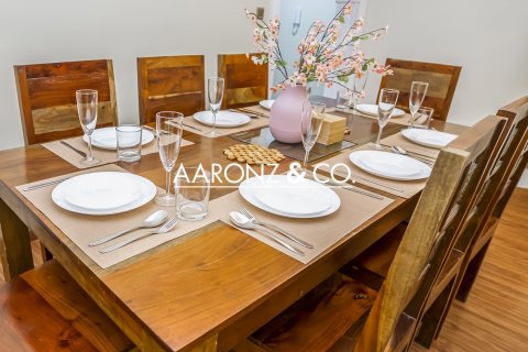 Appartement à Jumeirah Lake Towers, Dubai, 3 chambres, 181.7 m², № 78524 - photo 10