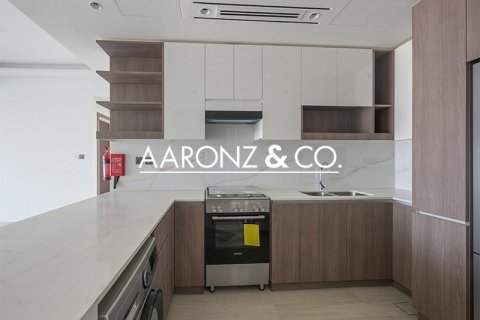 Appartement à Jumeirah Lake Towers, Dubai, 2 chambres, 102 m², № 78526 - photo 12