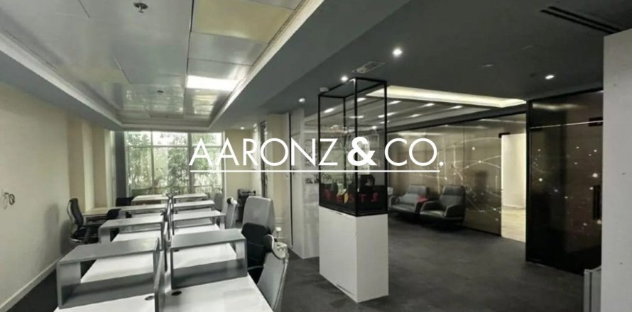 Bureau à Business Bay, Dubai, 198.5 m², № 78525