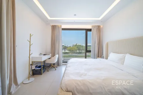 Villa in Dubai Hills Estate, Dubai 4 bedrooms, 229 sq.m. № 71209 - photo 16