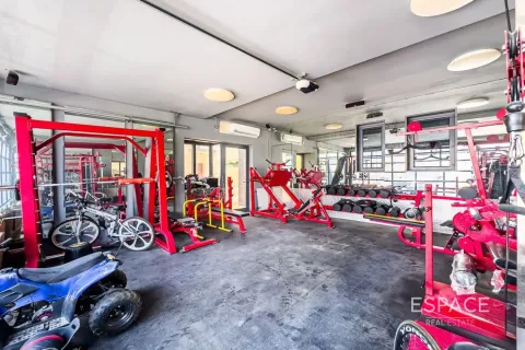 Villa in Dubai Hills Estate, Dubai 4 bedrooms, 229 sq.m. № 71209 - photo 20