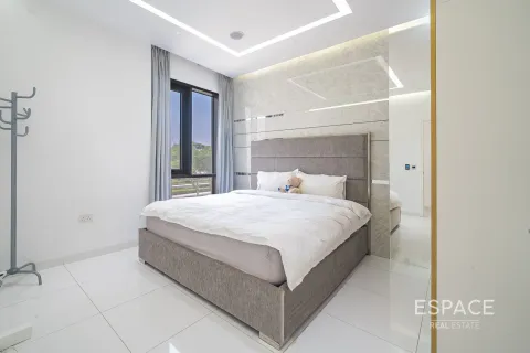 Villa in Dubai Hills Estate, Dubai 4 bedrooms, 229 sq.m. № 71209 - photo 15