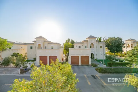 Villa en Al Furjan, Dubai, 4 dormitorios, 455 m², № 71222 - foto 16