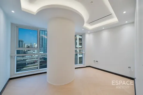 Снять в аренду офис в Джумейра Лейк Тауэрс, Дубай: 79м², № 71208 - фото 12