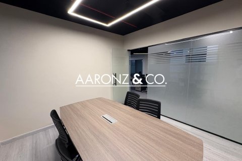 Bureau à Business Bay, Dubai, 96.9 m², № 78435 - photo 3