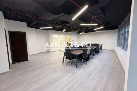 Bureau à Business Bay, Dubai, 96.9 m², № 78435 - photo 4