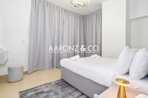Appartement à Dubai Sports City, Dubai, 2 chambres, 129.9 m², № 78440 - photo 6