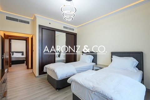 Appartement à Dubai Marina, Dubai, 4 chambres, 298.3 m², № 78436 - photo 12