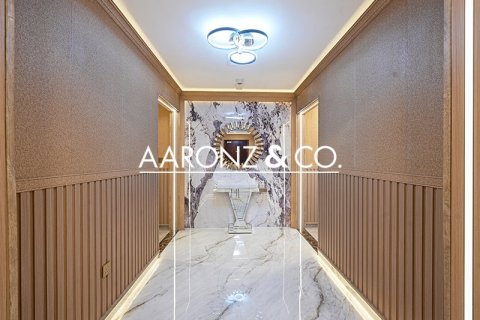 Appartement à Dubai Marina, Dubai, 4 chambres, 298.3 m², № 78436 - photo 14