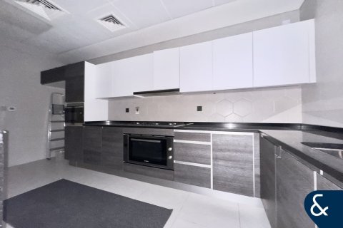 Apartment in Downtown Dubai (Downtown Burj Dubai), Dubai 2 bedrooms, 156 sq.m. № 76349 - photo 9