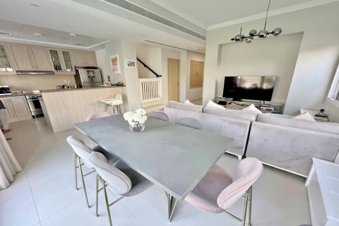 Villa in Casa Viva, Serena, Dubai 4 bedrooms, 300 sq.m. № 76346 - photo 4