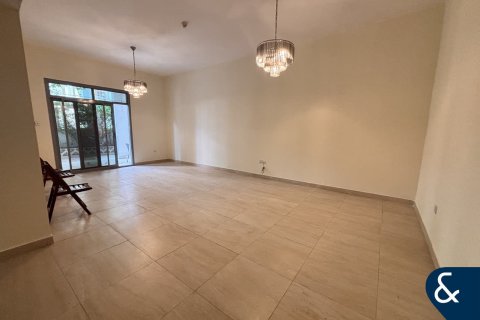 Apartamento en Al Furjan, Dubai, 2 dormitorios, 196 m², № 76348 - foto 2