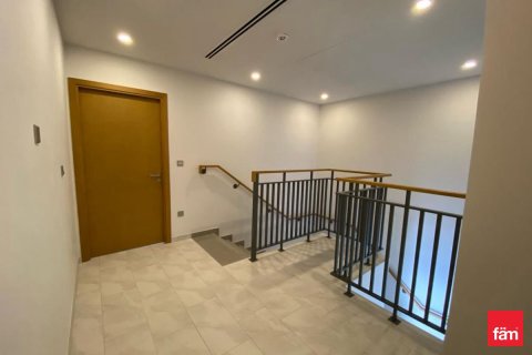 Villa in Dubai 4 bedrooms, 288 sq.m. № 46980 - photo 5