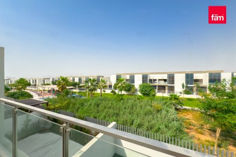 Villa in Meydan, Dubai 4 bedrooms, 187.2 sq.m. № 48891 - photo 2