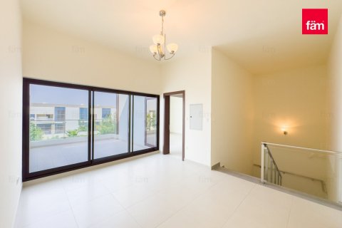 Villa in Meydan, Dubai 4 bedrooms, 187.2 sq.m. № 48891 - photo 11