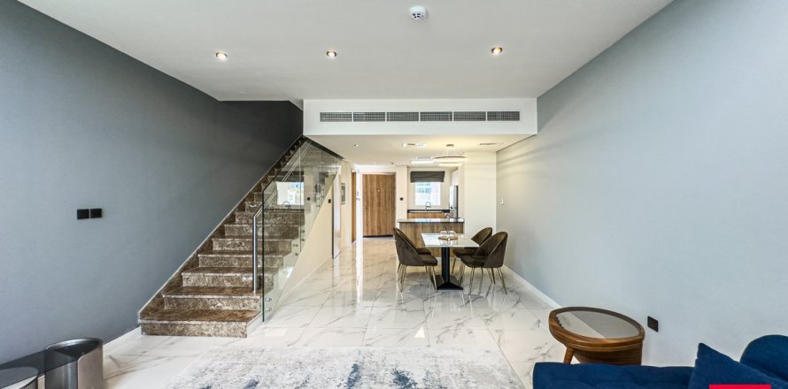Townhouse in Dubai 2 bedrooms, 133.4 sq.m. № 48893
