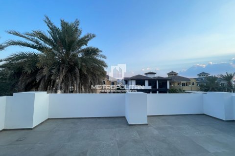 Villa in Garden Homes, Palm Jumeirah, Dubai 4 bedrooms, 465 sq.m. № 15170 - photo 24