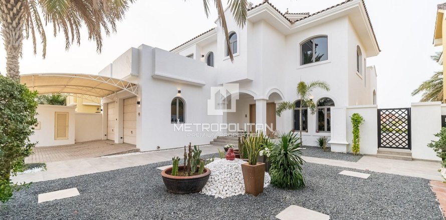 Villa in Garden Homes, Palm Jumeirah, Dubai 4 bedrooms, 465 sq.m. № 15170