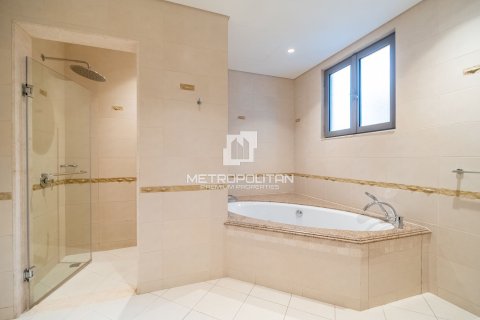 Villa in Garden Homes, Palm Jumeirah, Dubai 4 bedrooms, 465 sq.m. № 15170 - photo 22