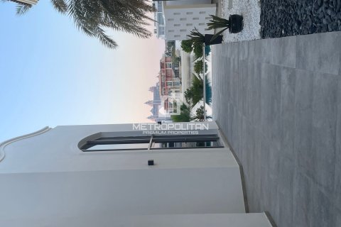 Villa in Garden Homes, Palm Jumeirah, Dubai 4 bedrooms, 465 sq.m. № 15170 - photo 25