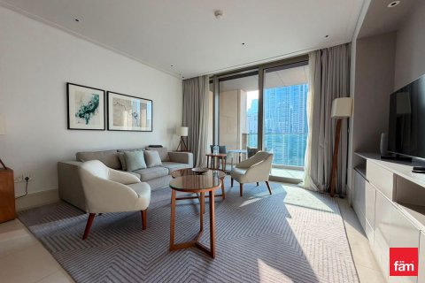 Apartment in Downtown Dubai (Downtown Burj Dubai), Dubai 2 bedrooms, 128.7 sq.m. № 113772 - photo 2
