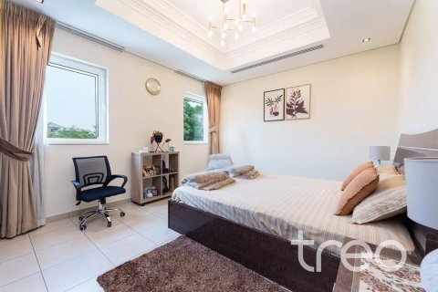 Villa in Quortaj, Al Furjan, Dubai 4 bedrooms, 455.22 sq.m. № 120152 - photo 19