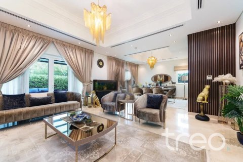 Villa in Quortaj, Al Furjan, Dubai 4 bedrooms, 455.22 sq.m. № 120152 - photo 2
